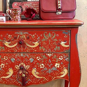 Трафарет - Клубничный воришка овал - Фотография интерьере 8